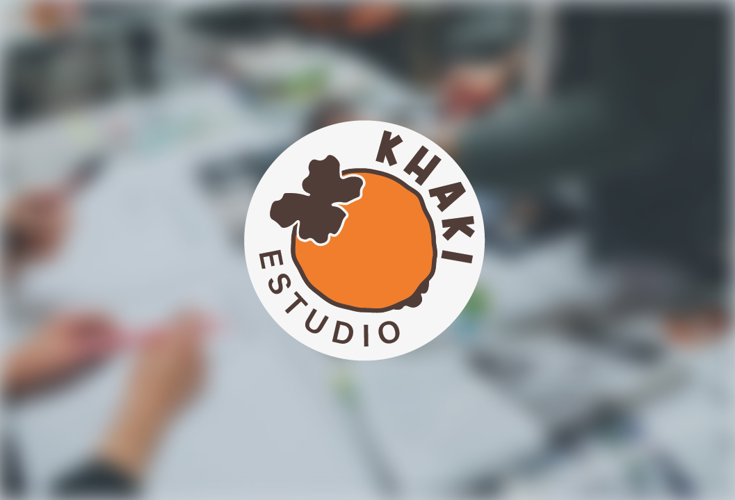 Logotipo de Khaki Estudio